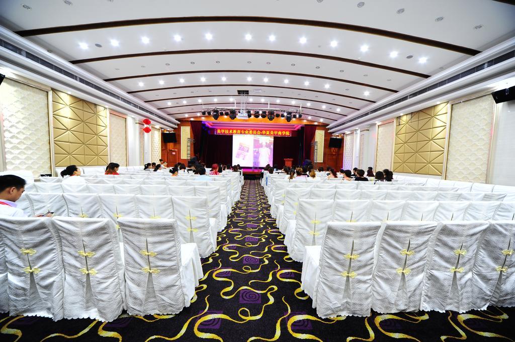 Guangzhou Junshan Hotel - Shuttle Bus For Canton Fair Exterior foto